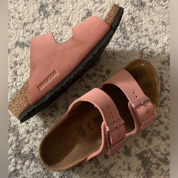 Girls Birkenstock Sandals - Picture 2 of 6